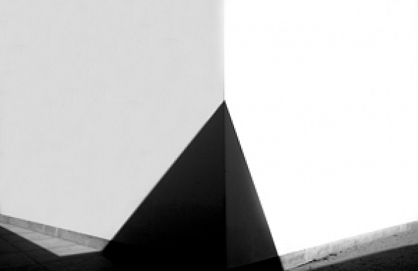 Pyramid-Celso Guimarães