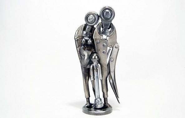 Family metal art sculpture for sale -Dendrinos gIANNIS