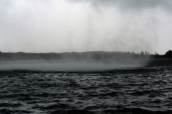 Trombe d'eau au lac Grenon -Nadine Gagnon