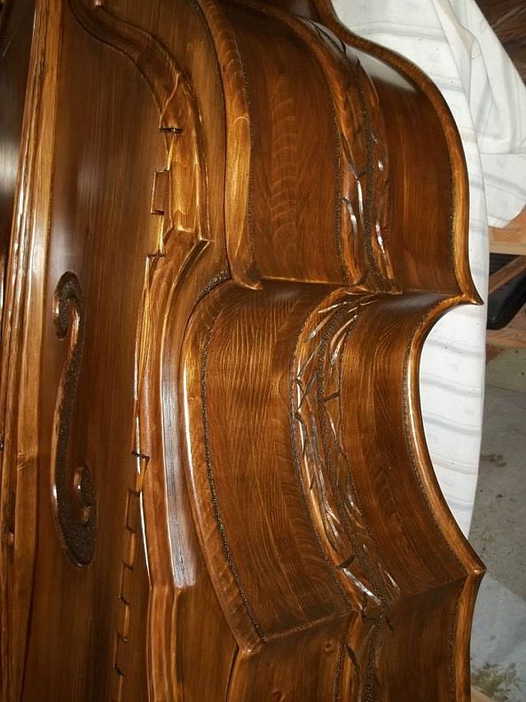 Armoire-contrebasse-Réal Bélanger